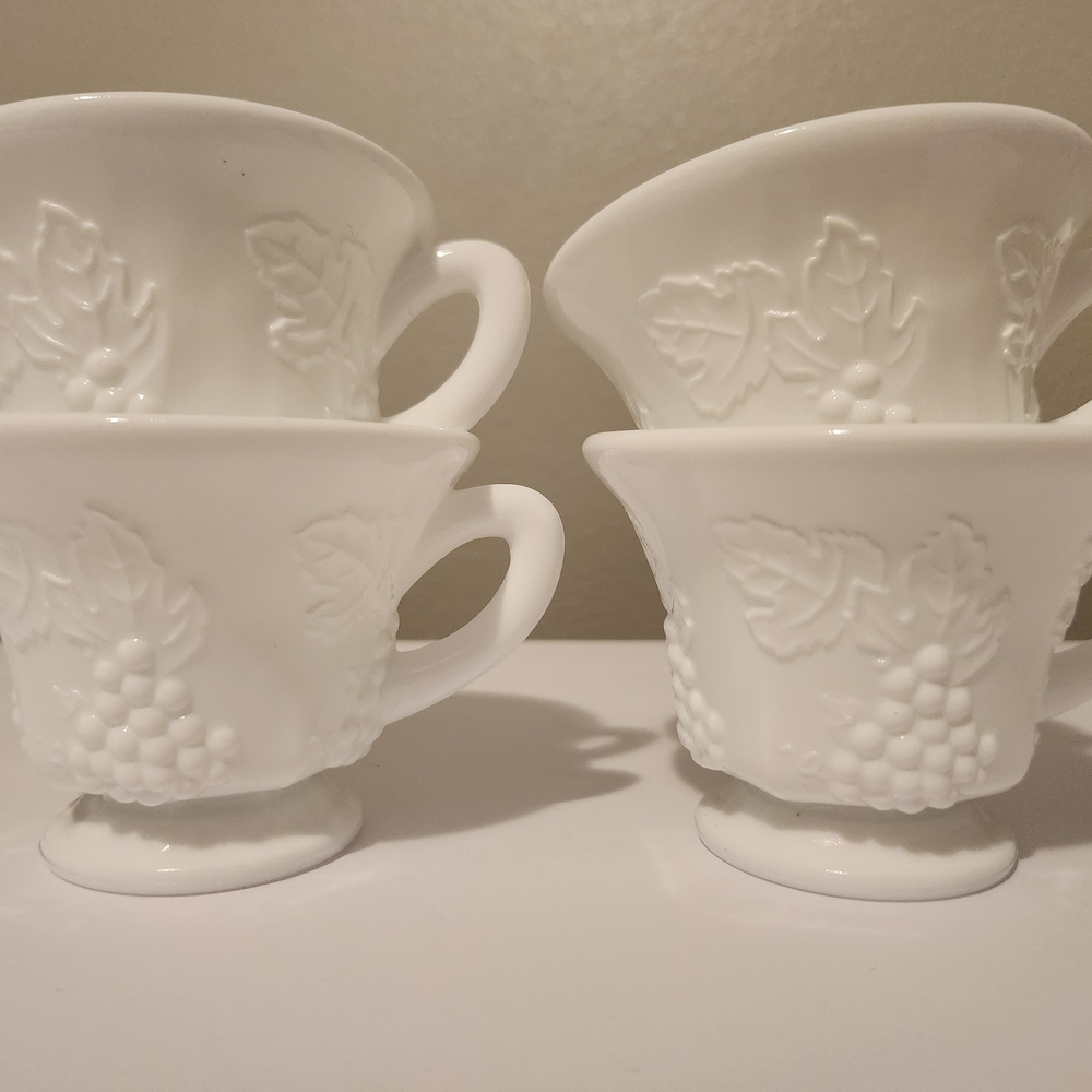 Milk Glass - Indiana Glass Grape Harvest set of 4